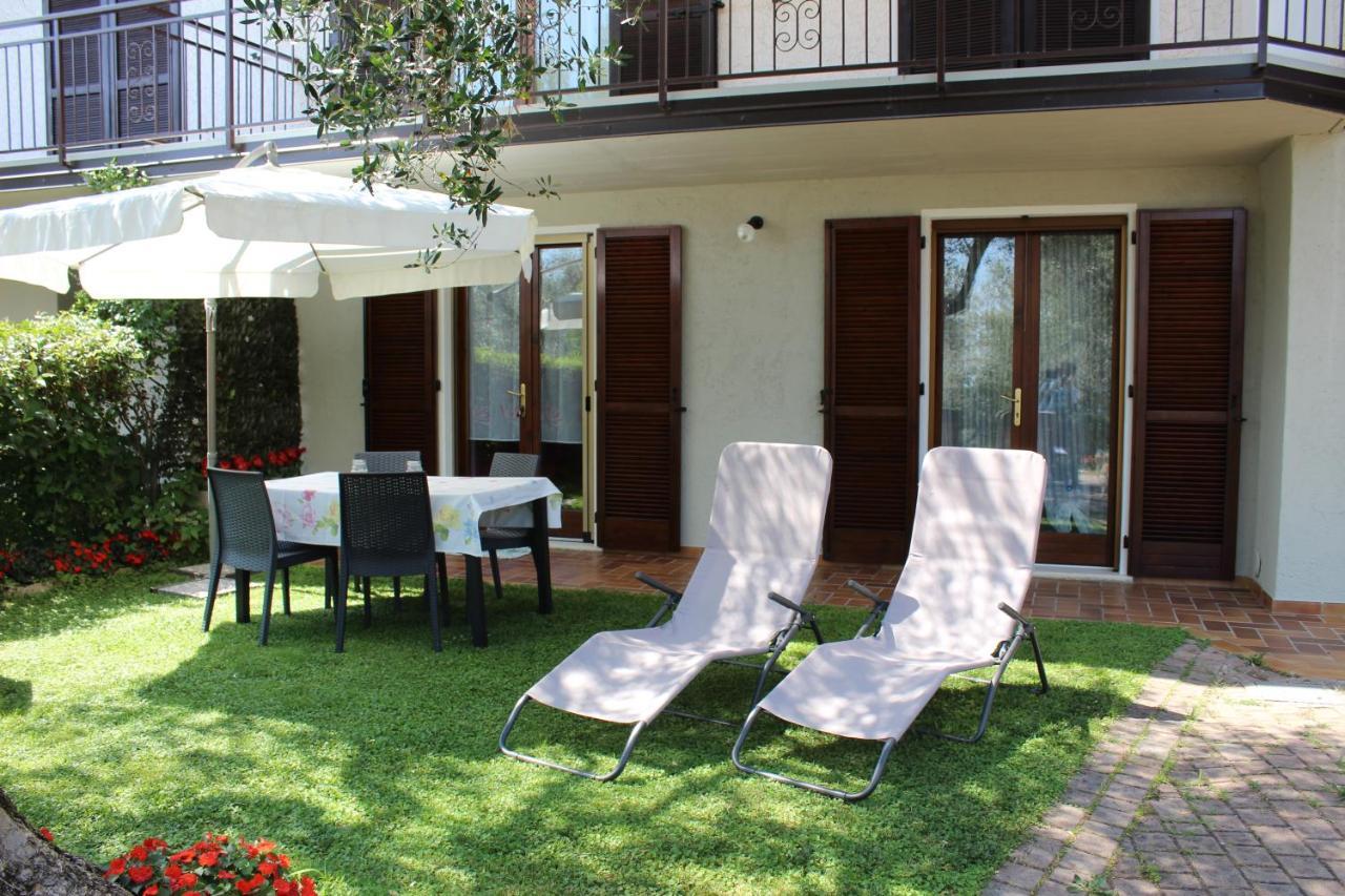 Relax In The Olive Grove Apartment Toscolano Maderno Luaran gambar