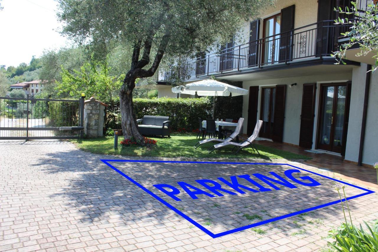 Relax In The Olive Grove Apartment Toscolano Maderno Luaran gambar